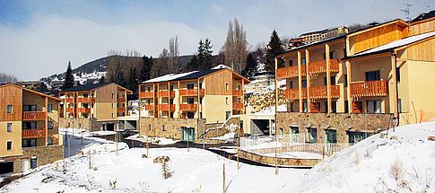 family-friendly-ski-resorts-in-the-pyrenees