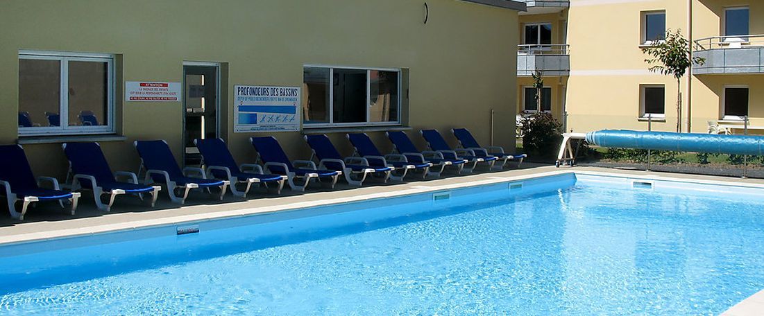 Location Residence A Grandcamp Maisy En Ete Isles De Sola Nemea